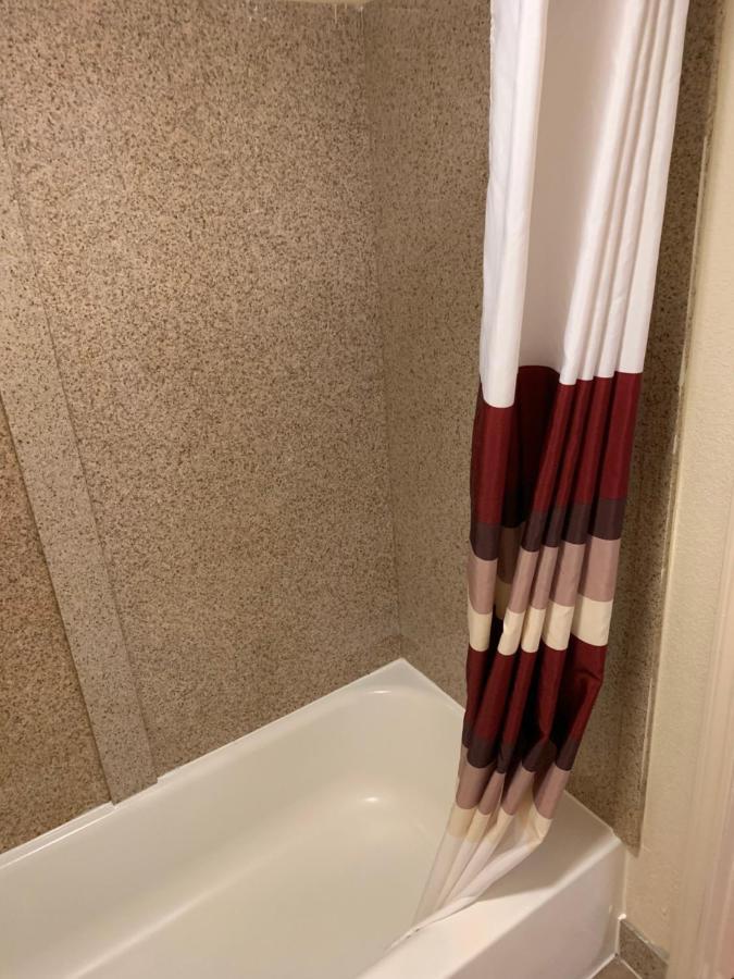 Red Roof Inn Atlanta - Six Flags Lodge West Buitenkant foto
