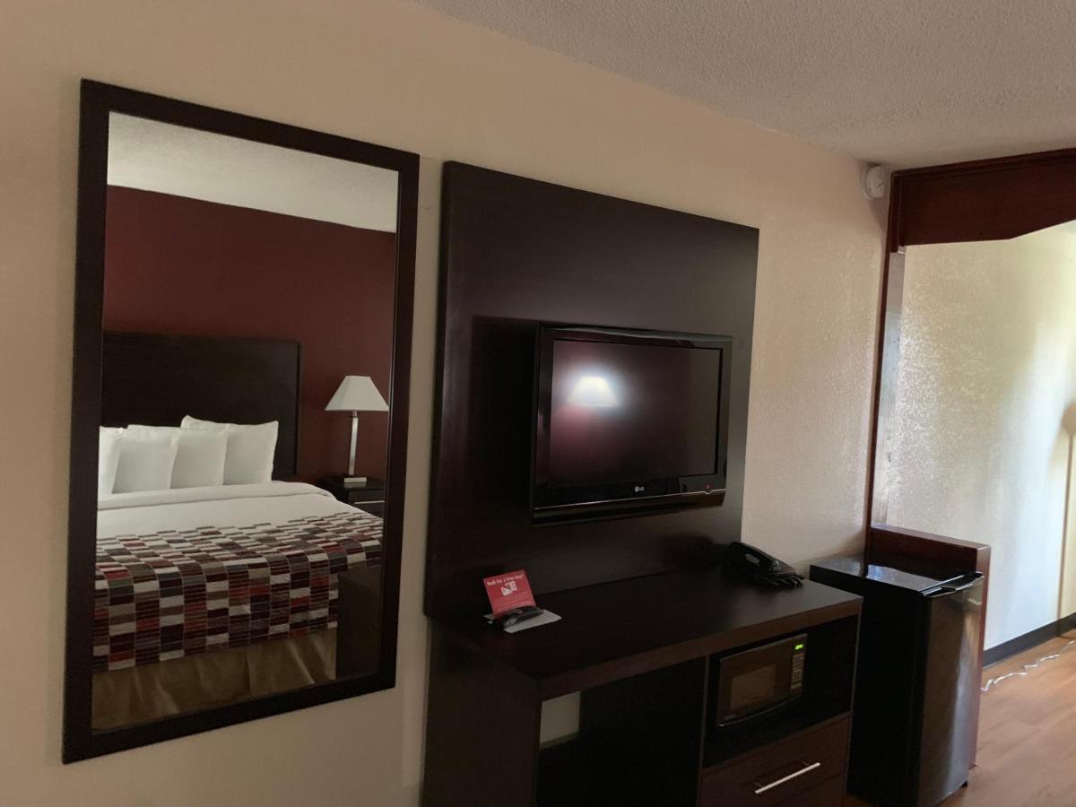 Red Roof Inn Atlanta - Six Flags Lodge West Buitenkant foto