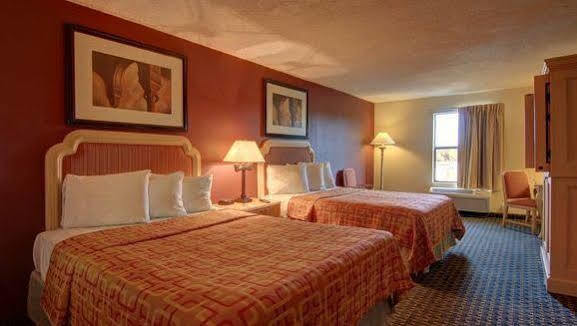 Red Roof Inn Atlanta - Six Flags Lodge West Buitenkant foto