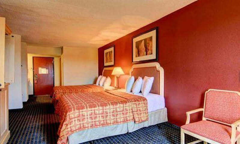 Red Roof Inn Atlanta - Six Flags Lodge West Buitenkant foto